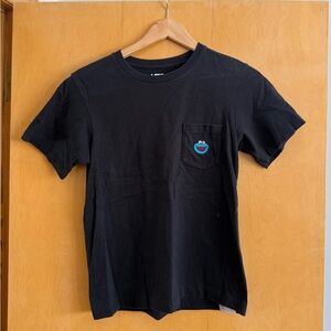 KAWS x Sesame Street Uniqlo UT Pocket Tee | Black XS
